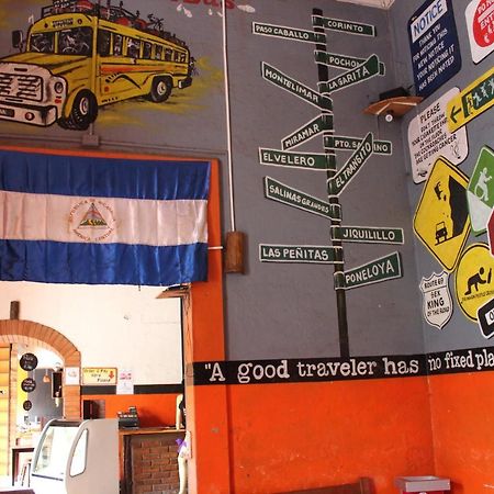 Bigfoot Hostel León Dış mekan fotoğraf