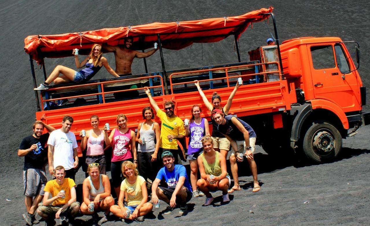 Bigfoot Hostel León Dış mekan fotoğraf